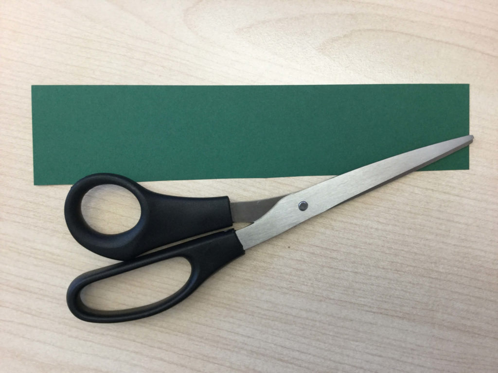 Zugeschnittenes Tonpapier