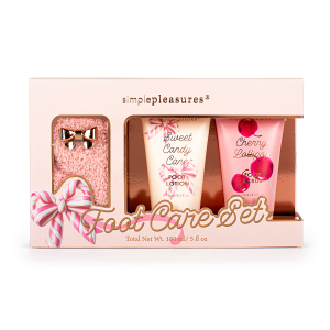 Fußpflege-Set - Peeling, Lotion, Socken