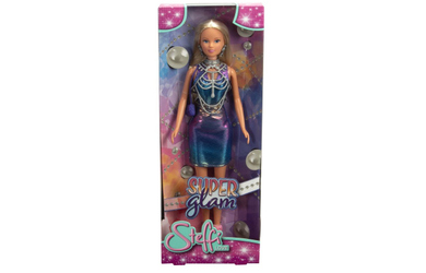 Steffi Love - Super Glam