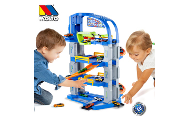 Parkgarage mit 4 Etagen - Mega Parking