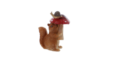 Eichhörnchen mit Pilz - ca. 5,5 x 8,5 x 11 cm 