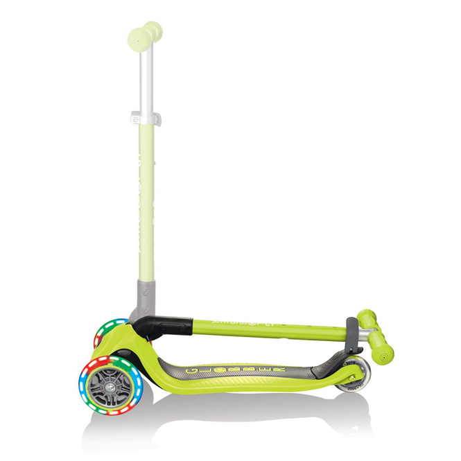 Globber - Kinderroller - klappbar - mit LED Leuchtrollen - grün