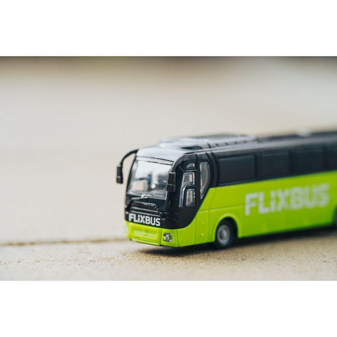 RC Fahrzeug - Flixbus
