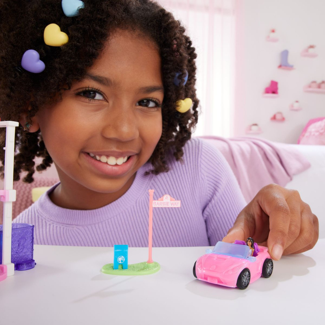 Mini BarbieLand - Cabrio mit Puppe